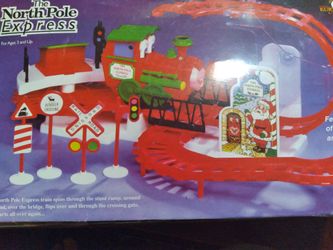 The North Pole Express Train Play Set