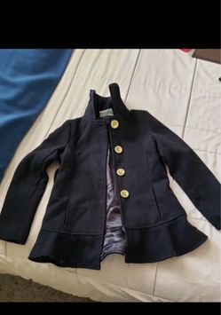 Abrigo para niña size 4t en buenas condiciones