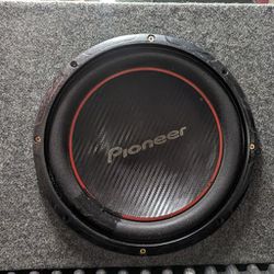Pioneer Subwoofer And Box