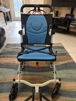 Folding Transport Wheelchair with Safety Straps
