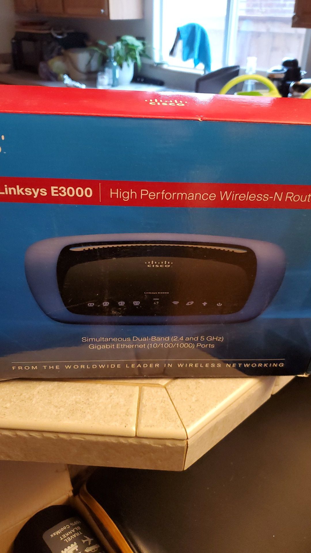 cisco linksys e- 3000 high performance wireless n- router