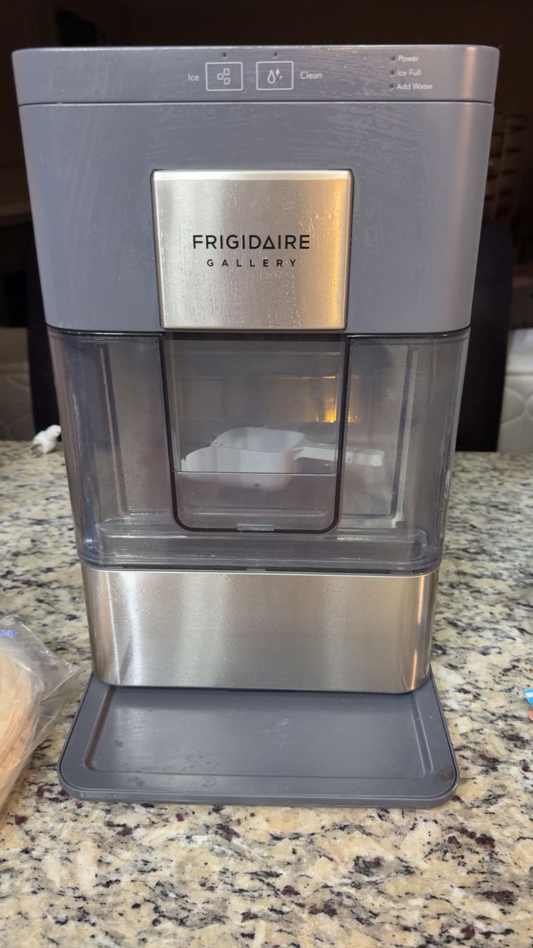 Ice Maker Frigidaire