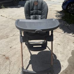 Maxi Cosi High Chair