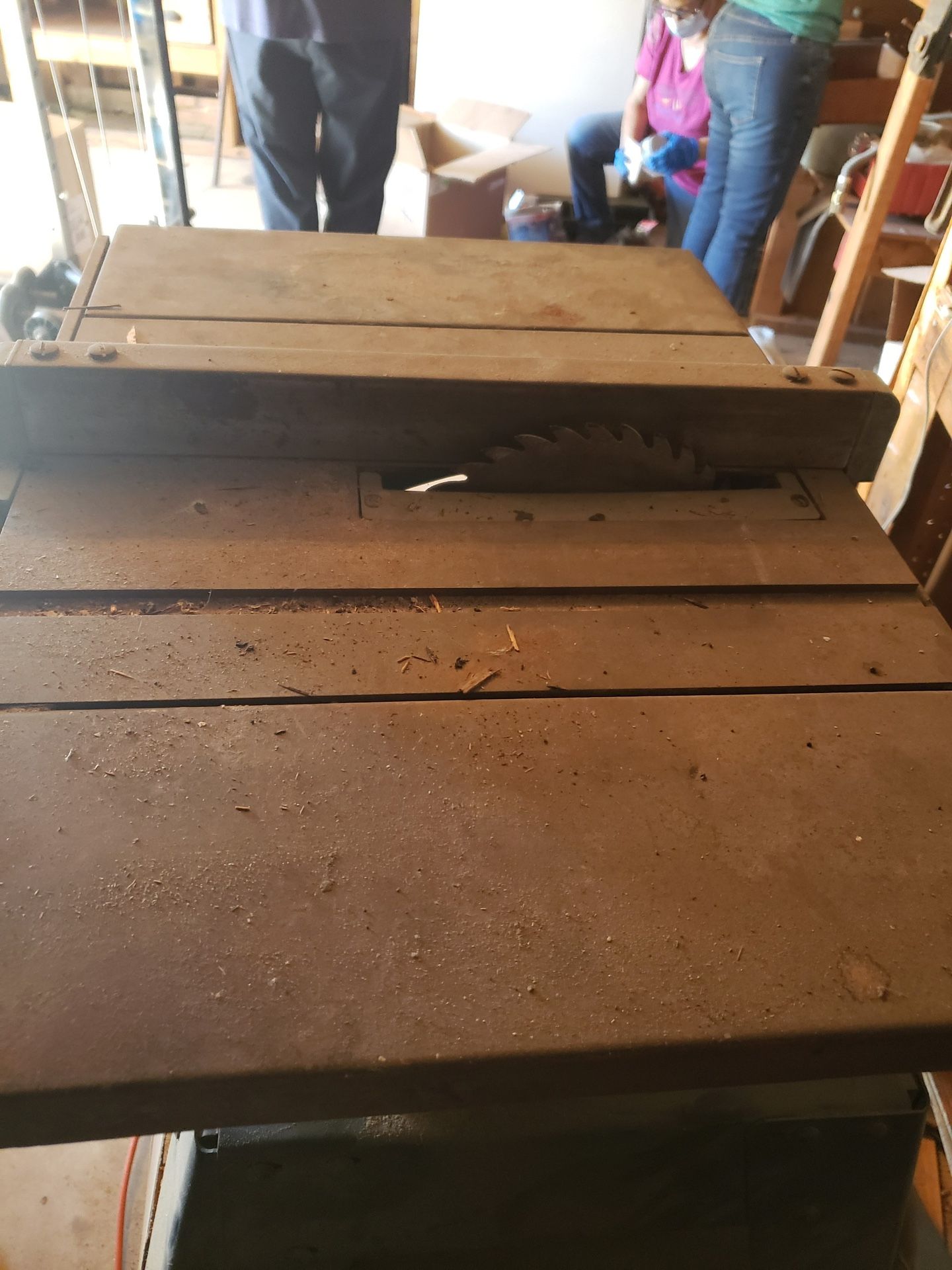 Table Saw, Works