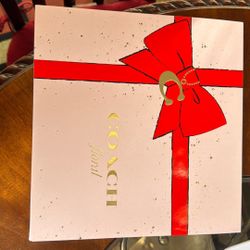 Brand New COACH Floral 4 Piece Gift set