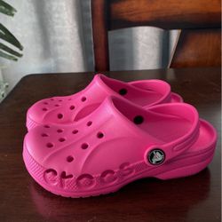 Pink crocs