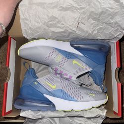 Nike Air Max 270 Kids size 7y
