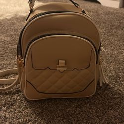 Women’s backpack 