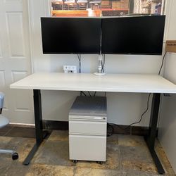 🔥HM Electric Height Adjustable Table 🔥🔥