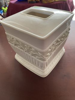 Ceramic Tissue Box Cover