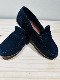 Zara Boys' sueded loafers