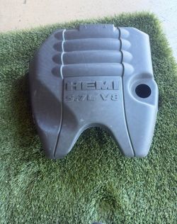 Engine cover, Dodge Ram