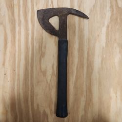 WW2 pilots crash axe