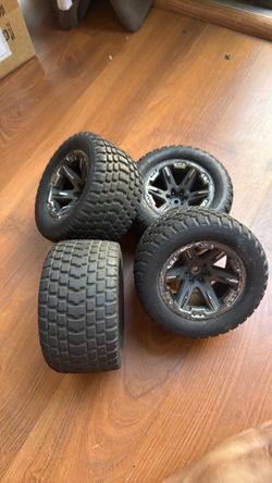 Traxxas rustler 4x4 ultimate tires
