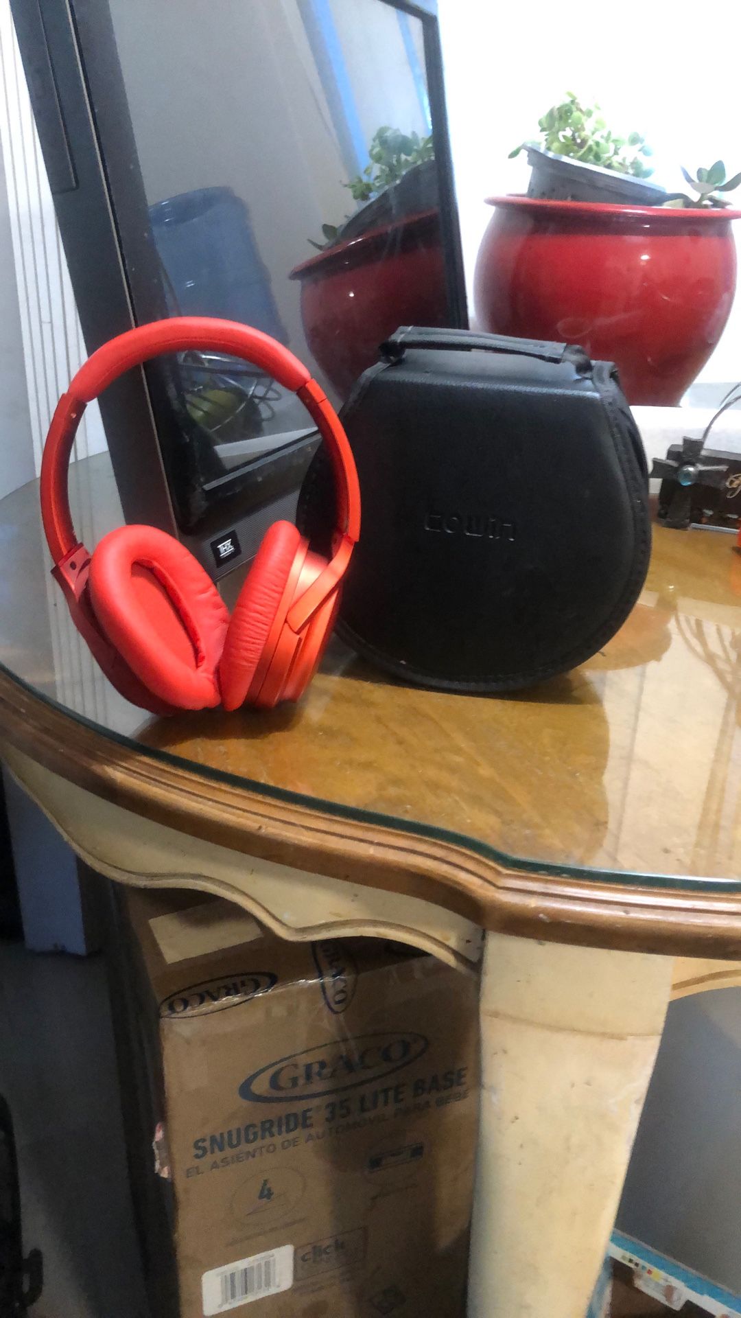 ❇️💲45 COWIN WIRELESS HEADPHONES NEW ❇️💲45