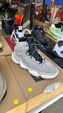 Yeezy 500