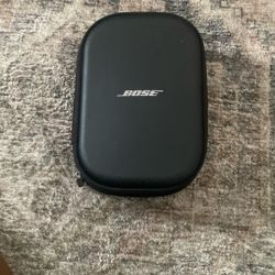 Bose QuietComfort Headphones – Used (Great Condition)