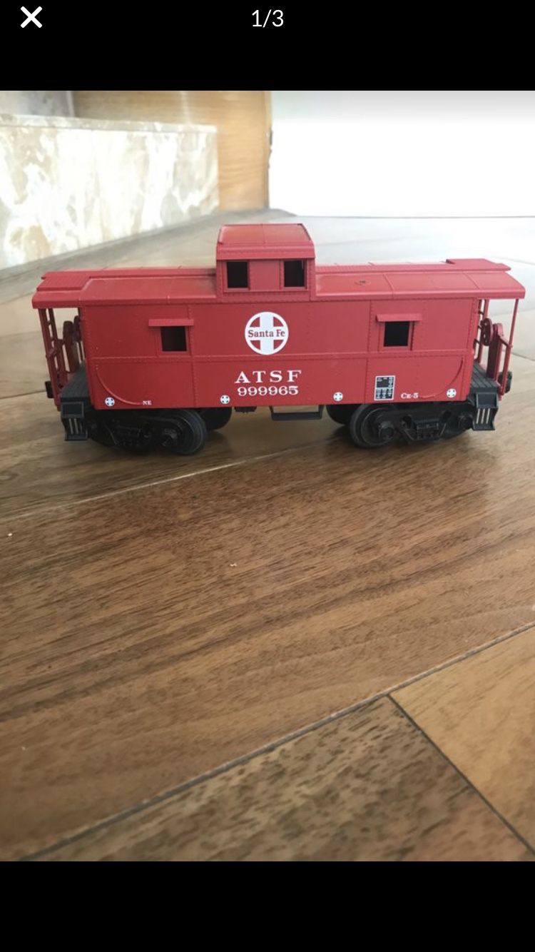 Atlas o-Guage train caboose BARELY USED.