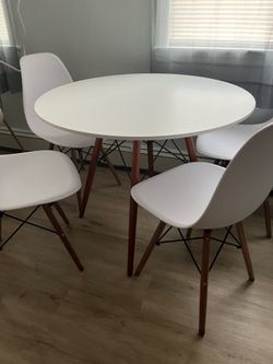 Assembled table and 4 chairs