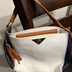 Andrea Purse