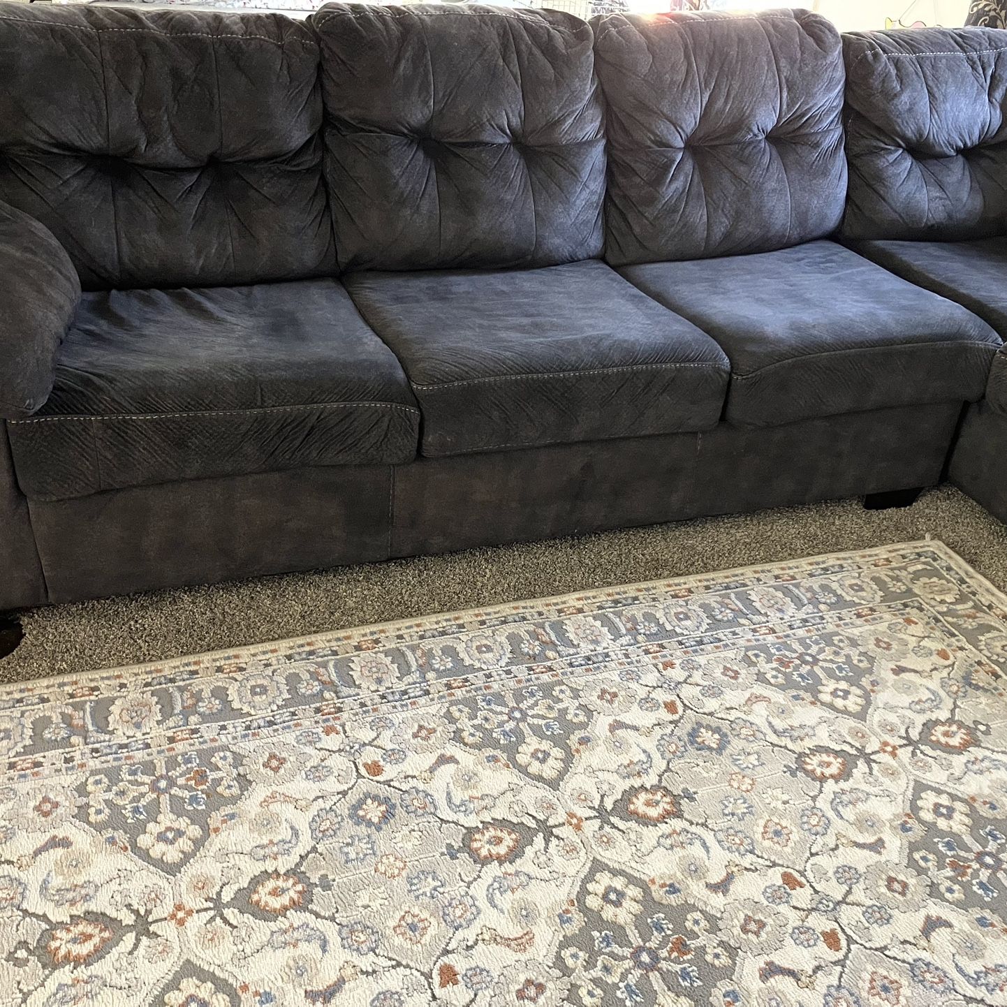 Sectional Sofa / Couch with chaise 