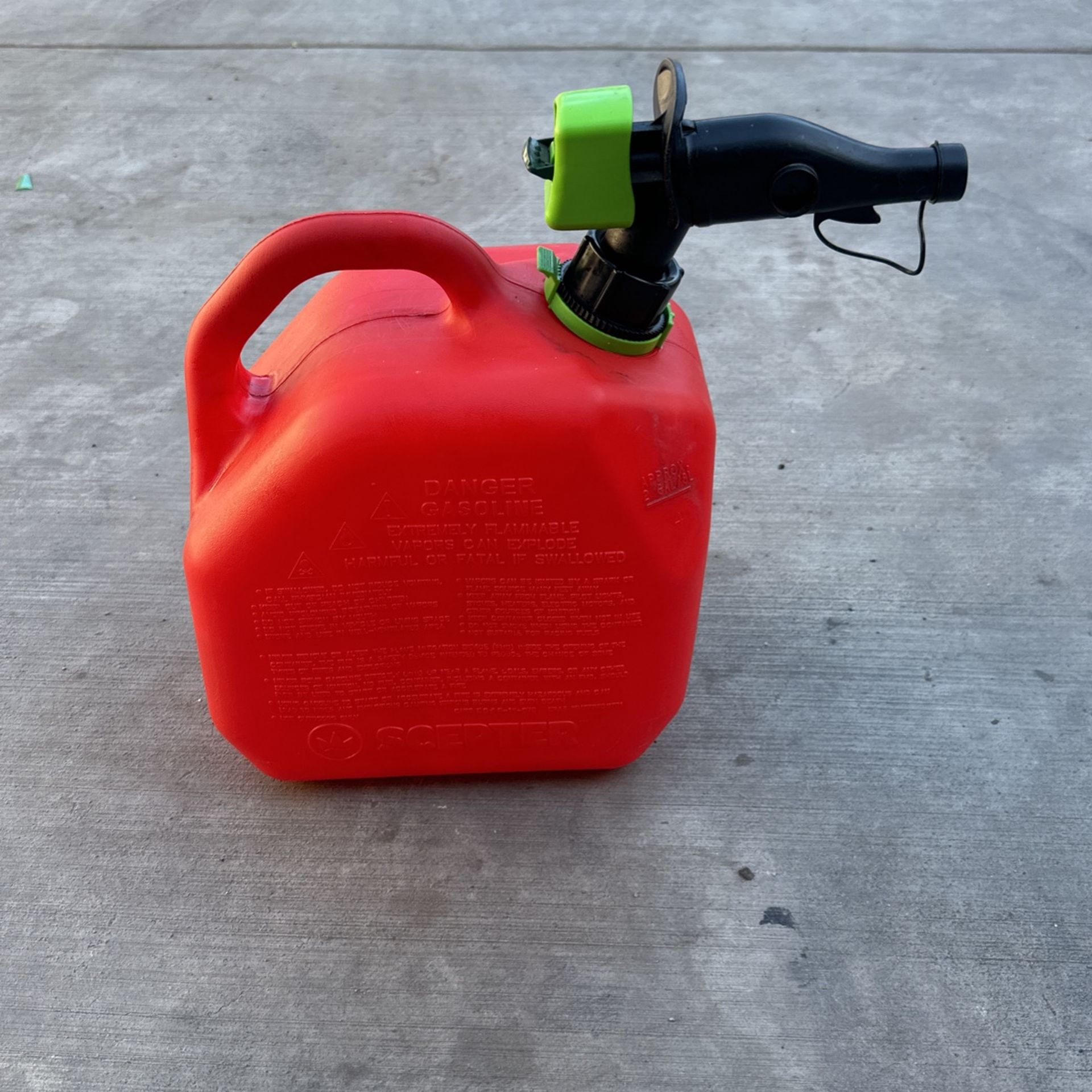 2 Gallon Gas Container