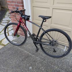 Bike - 2022 TREK FX 4 Disc