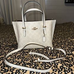 Mollie Tote Bag 25 Coach 