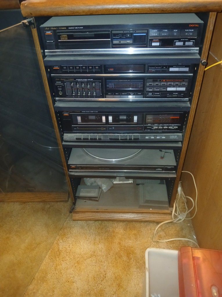 Old School Stereo System Super Loud