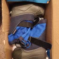 Snow Boots Size 7 Toddler $20 Obo