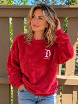 Cozy Disney Fleece Pullover – Size L