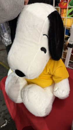 Snoopy Plushie
