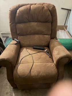 Power Lift Recliner Chair