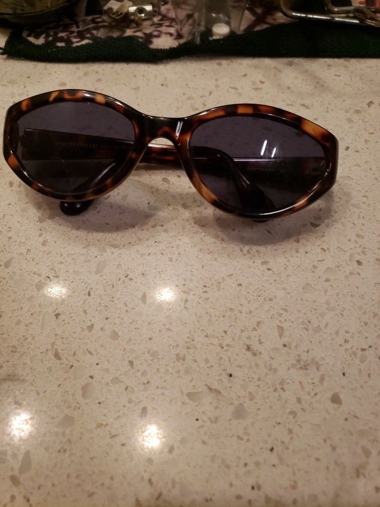 GIORGIO ARMANI SUNGLASSES