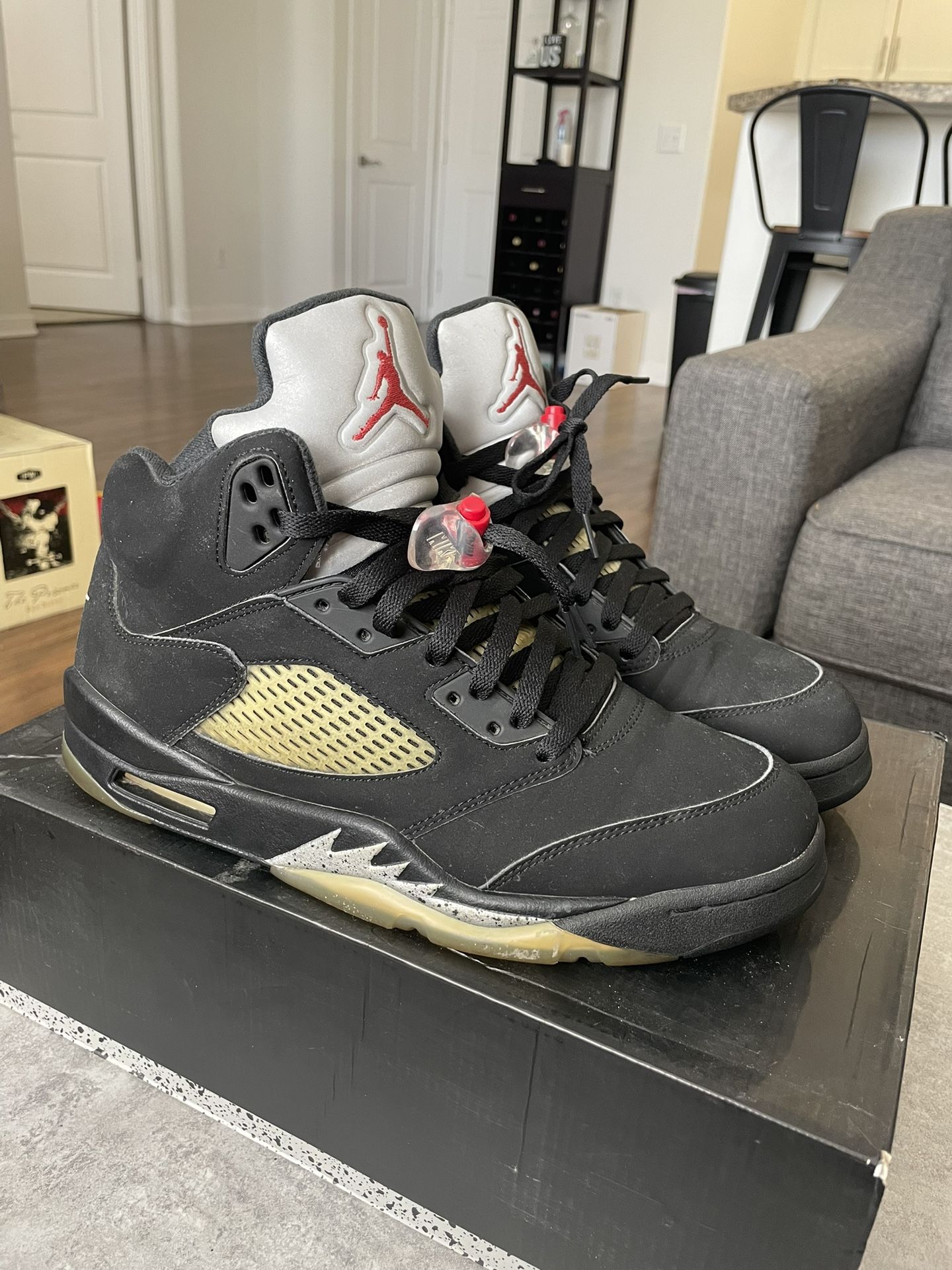 Air Jordan 5 Black Metallic 2016 size 10.5