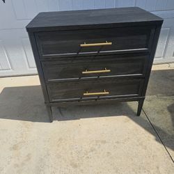 Better Homes & Gardens Oaklee 3 Drawer Nightstand with USB, Charcoal Finish. New but scratched a little bit