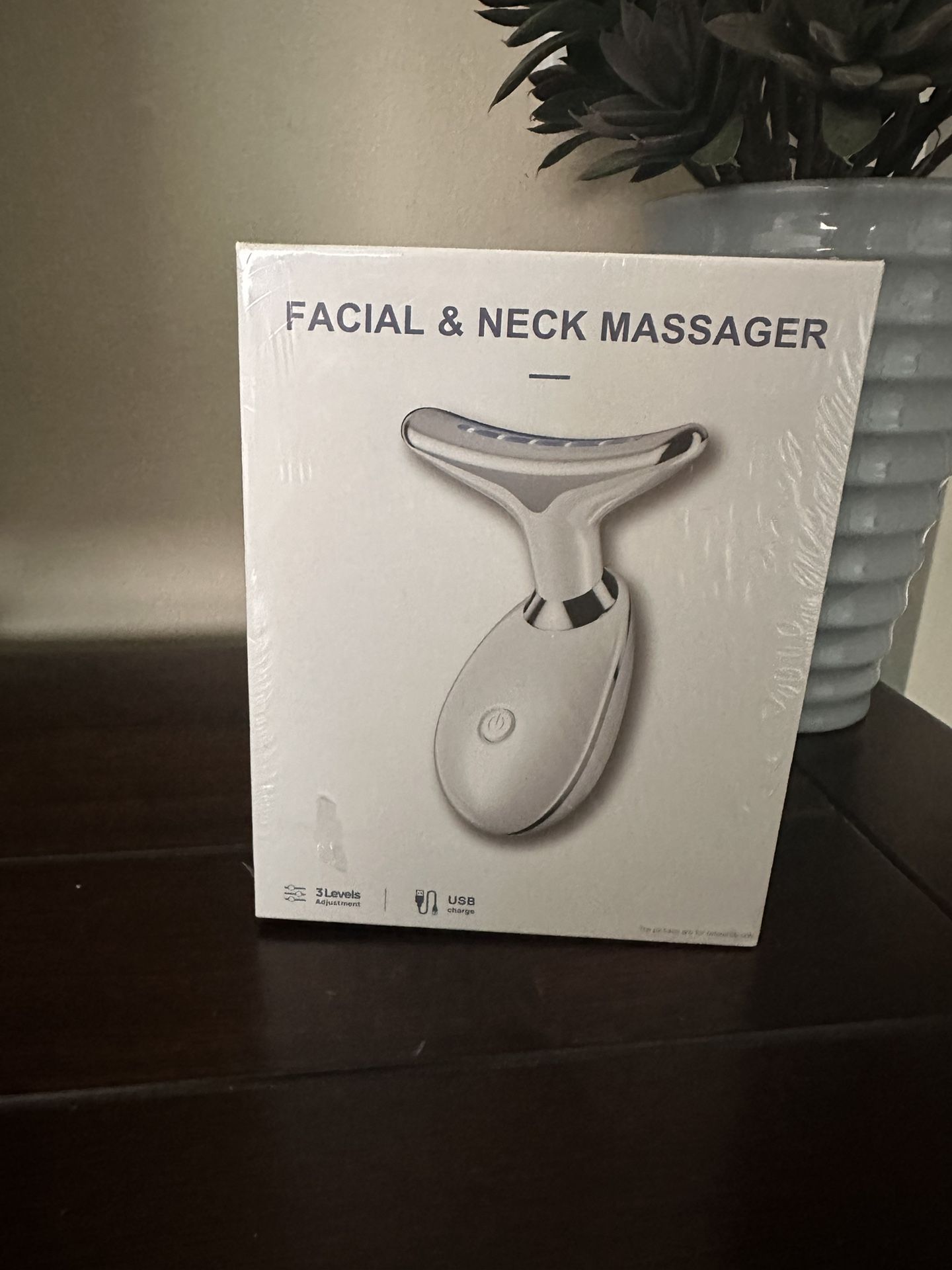 Facial & Neck Massager