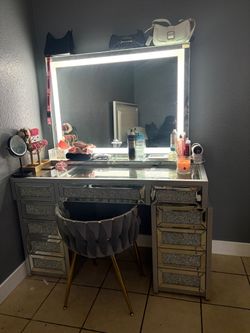 Impression vanity
