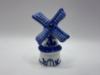 Mini Delft Windmill Figurine with Spinning Blades