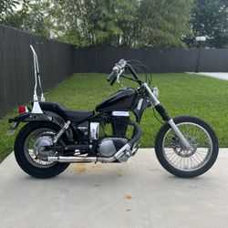2006 Suzuki Boulevard s40