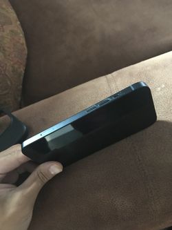 iPhone 13 Mint Condition 9/10