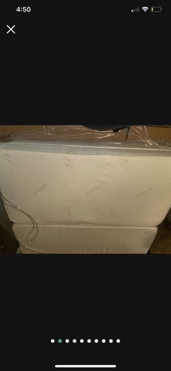 New Split King Inflatable air mattress (Triple air chamber) & Pump