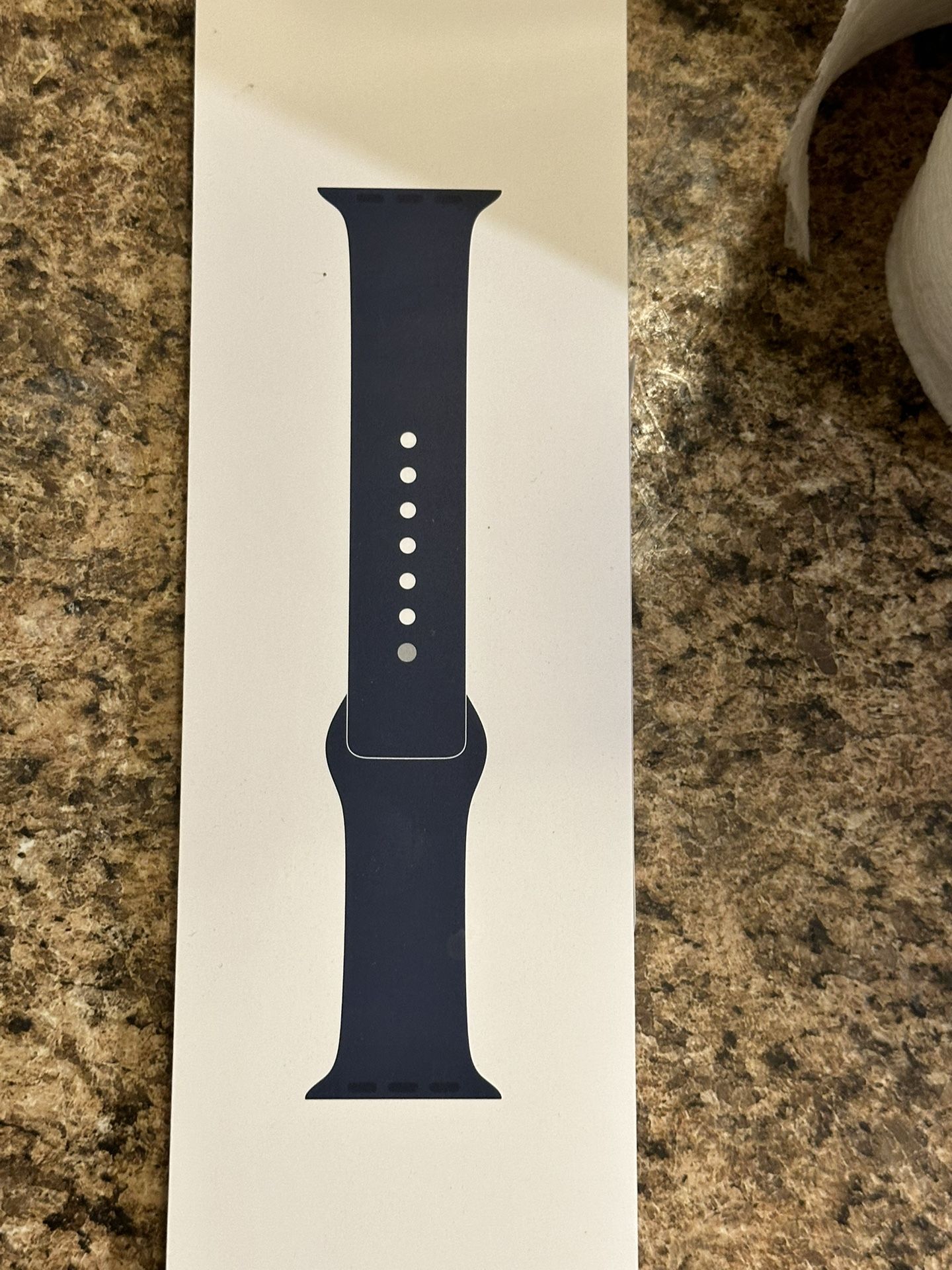 Brand New Sealed Apple Watch Band For 45 Mm Watch
