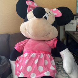 Big Minnie Mouse 