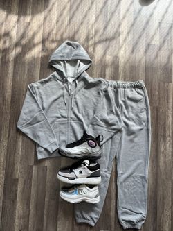 Alo Sweatsuit, Tim Duncan , Chanel