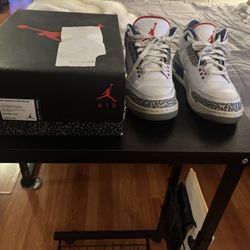 Size 8 - Jordan 3 Retro OG Mid True Blue