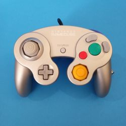 Nintendo GameCube Controller 