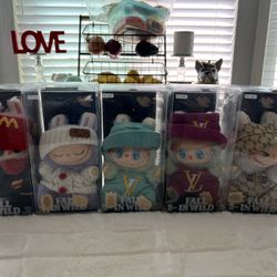 Labubu/hello Kitty Items 