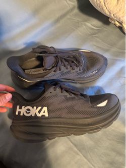 Hoka Clifton 9 Men’s size 10