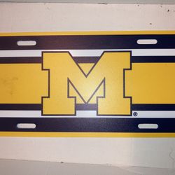 Michigan Wolverines License Plate 